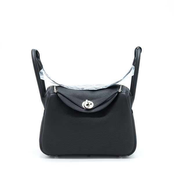 Hermes Lindy 26 Clemence Black SHW Stamp Z