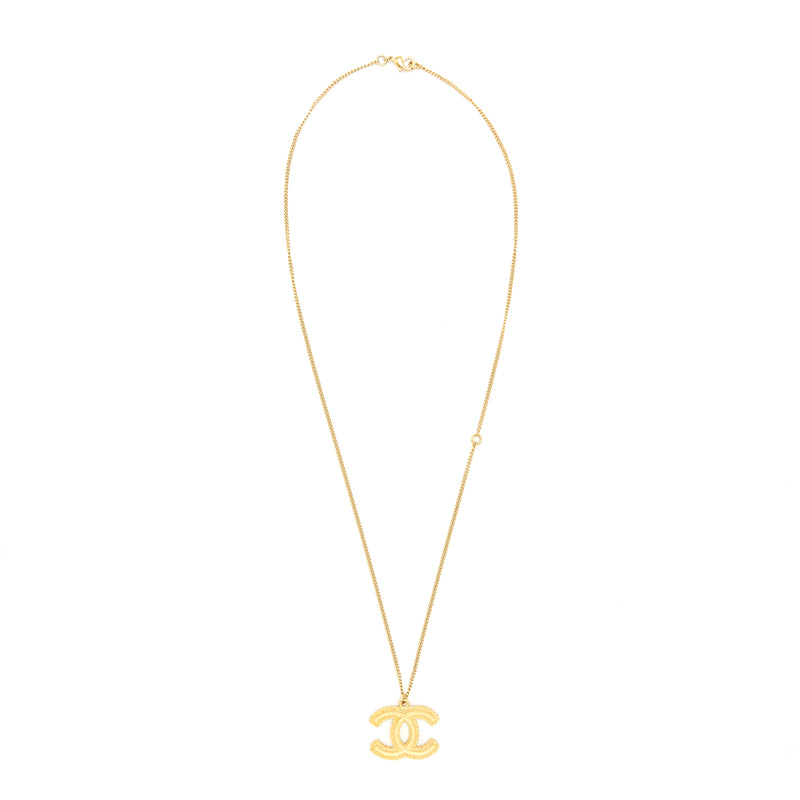 Chanel CC Logo Pendant Necklace Bright Gold Tone