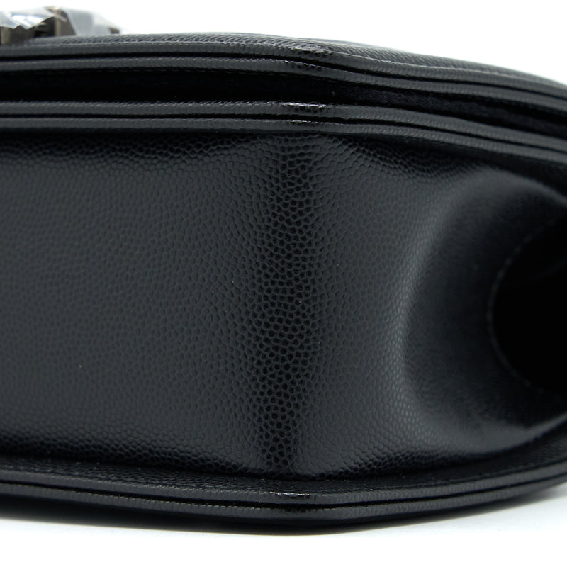 Chanel Small Boy Bag Caviar Black Ruthenium SHW (Microchip)