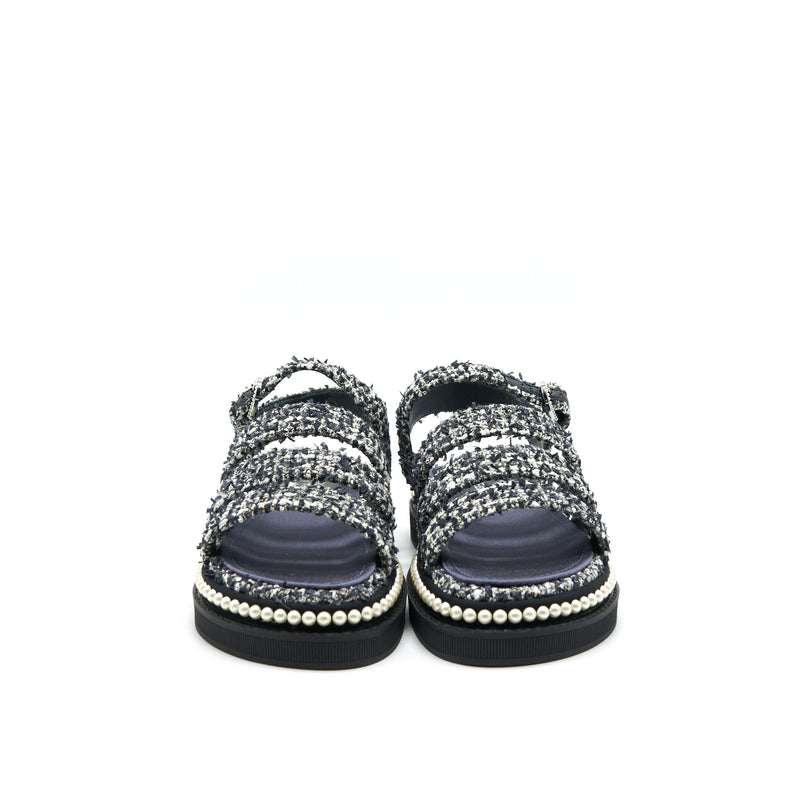 Chanel Size 36 Tweed Navy blue Sandals