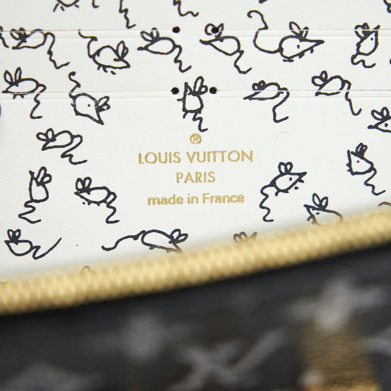 LOUIS VUITTON Catogram Twist Chain Wallet Black 365114