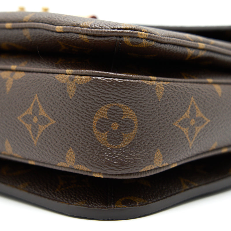 LOUIS VUITTON POCHETTE METIS MONOGRAM