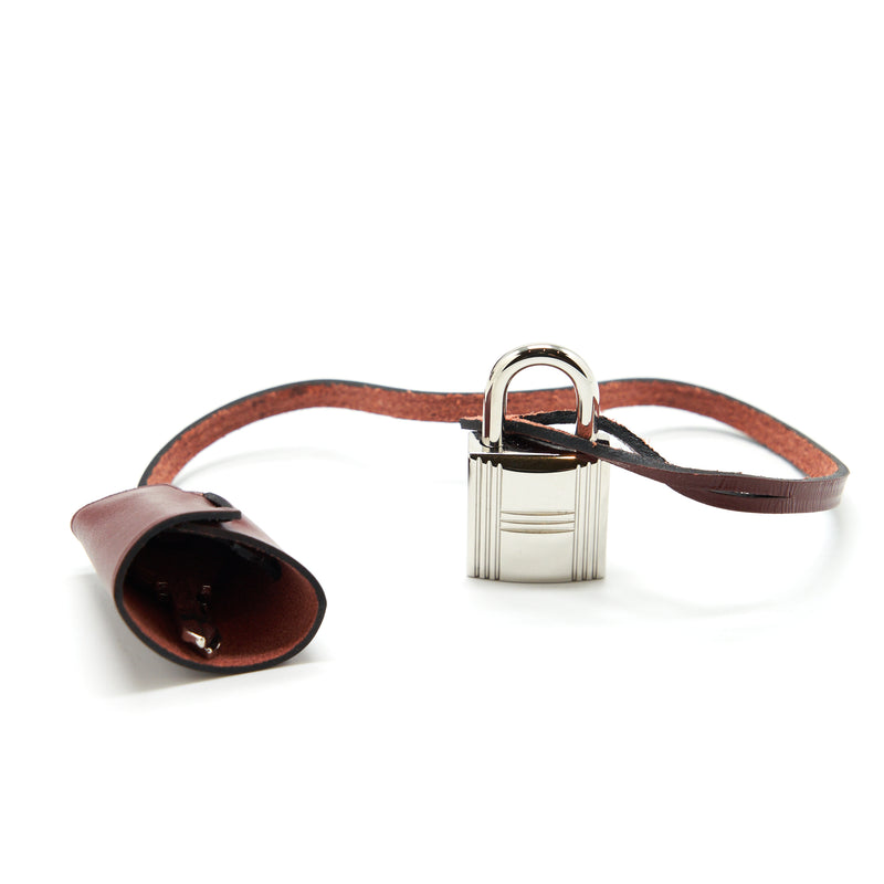 Hermes Herbag Zip 31 Sellier Canvas Rouge H SHW Stamp Y