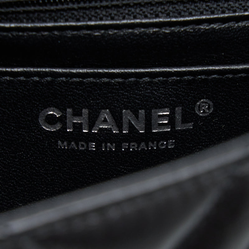 Chanel Mini 2.55 Reissue Chevron Calfskin So Black