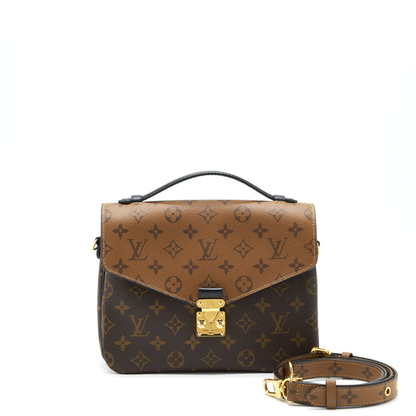 Louis Vuitton Pochette Metis Monogram Canvas