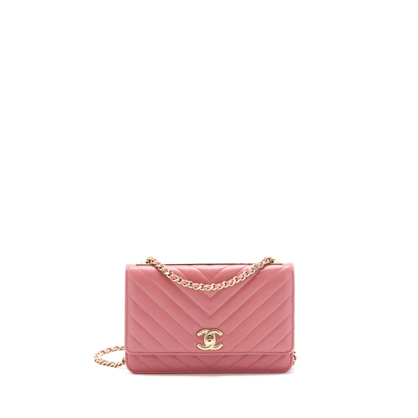 Chanel Chevron trendy CC Wallet on Chain Lambskin pink LGHW