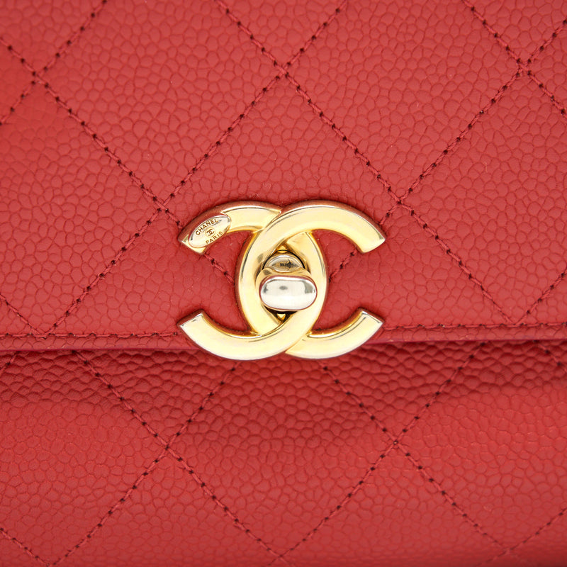 Chanel Flap Shoulder Bag With Chain Caviar in Red GHW