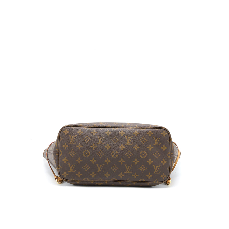 Louis Vuitton Neverfull MM Monogram Canvas GHW