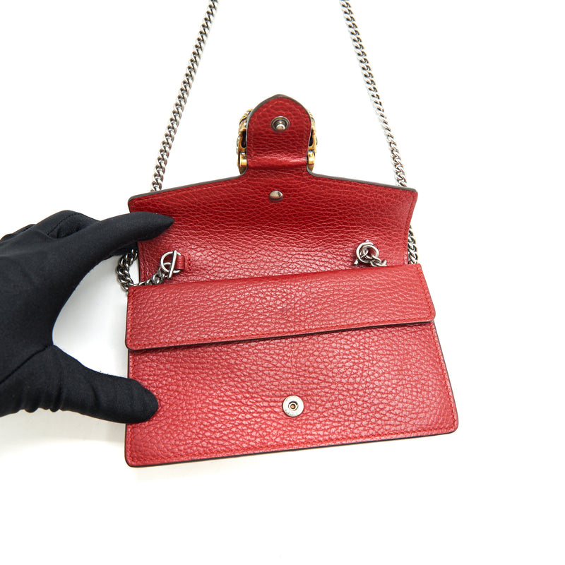 Gucci Dionysus Leather Super Mini Bag In Red