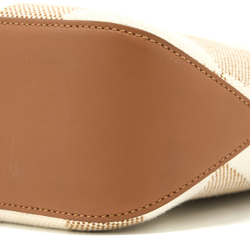Hermes Cabas H En Biais 27 Bag Ecre-Naturel/Gold Stamp Z