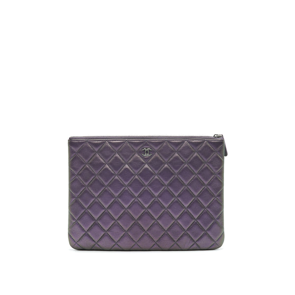 Chanel Quilted Leather Clutch Bag in Metallic Purple