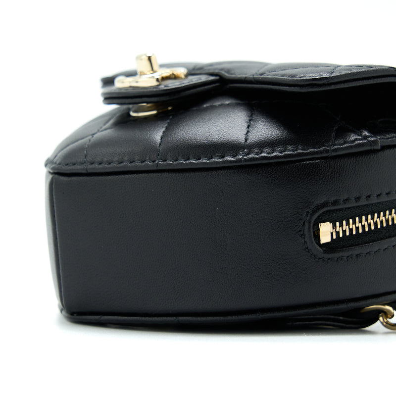 Chanel 22S Heart Belt Bag Lambskin Black LGHW