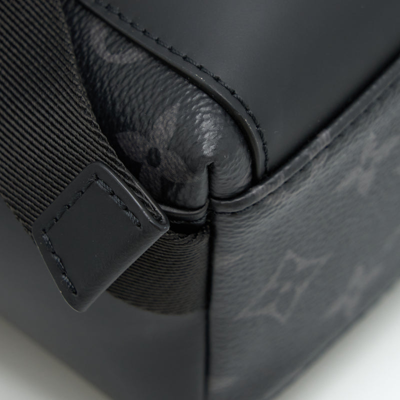 Louis Vuitton Eclipse Voyager Messenger Bag Monogram Canvas Black Year 2020