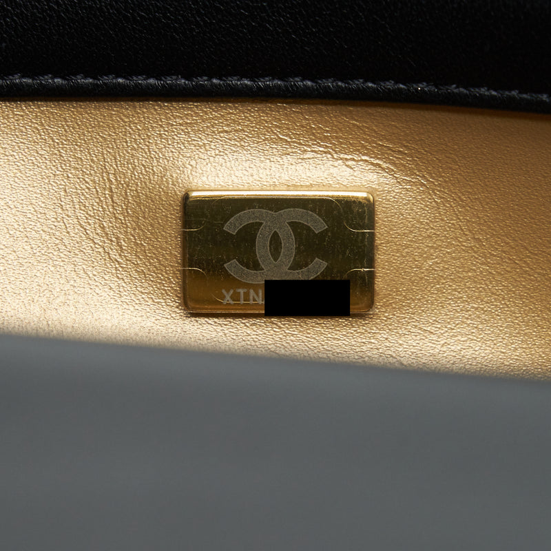 Chanel 22C pearl crush mini Rectangular Lambskin Black GHW (microchip)