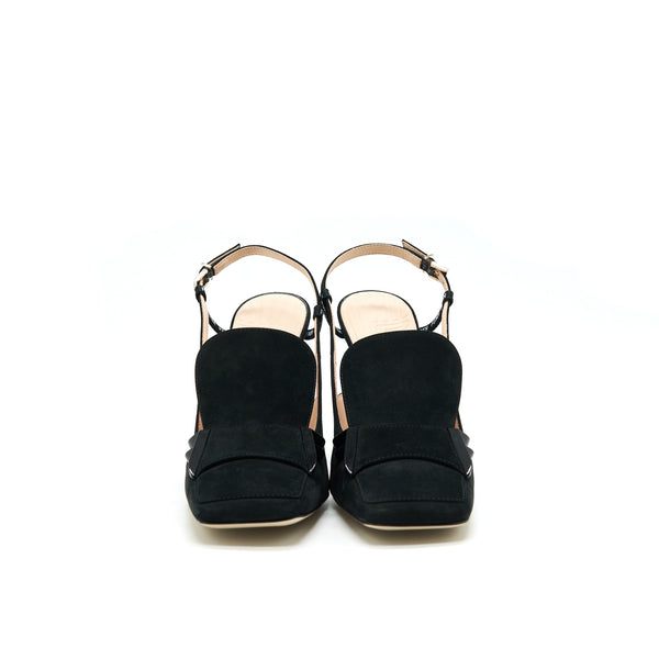 Fendi Size 37 FFreedom Pumps