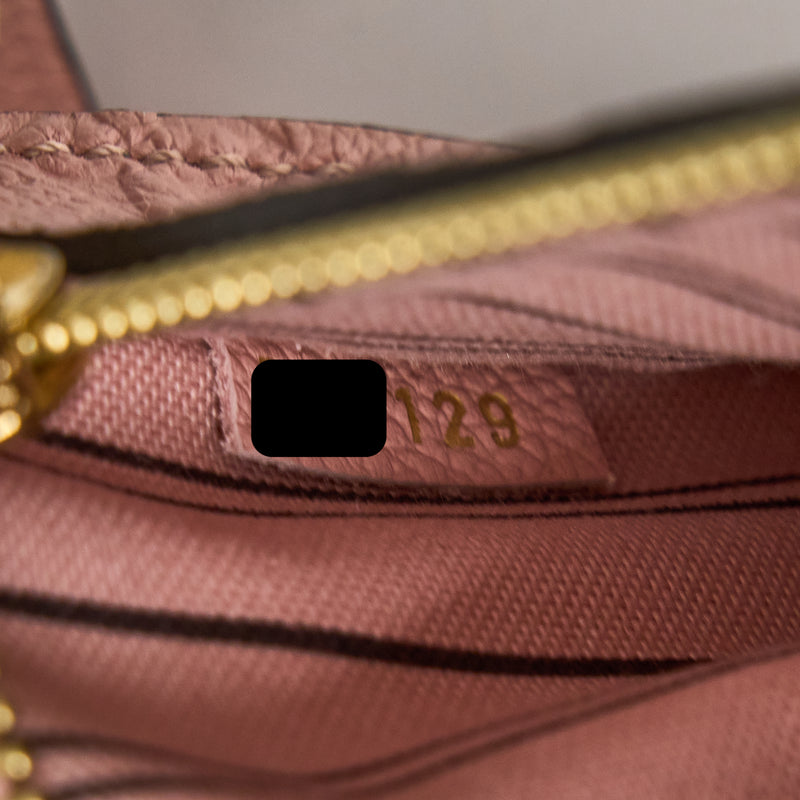 Reverse Monogram Pochette Metis Vs Pink Monogram Empreinte Leather