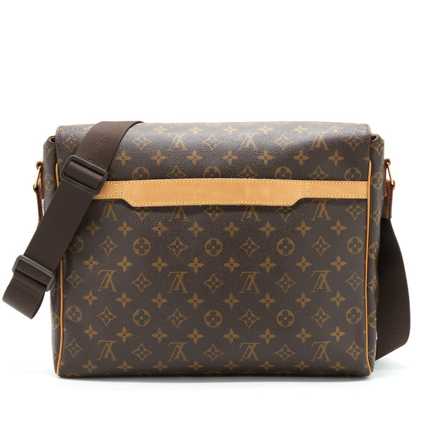Louis Vuitton Messenger Crossbody Bag Monogram Canvas GHW