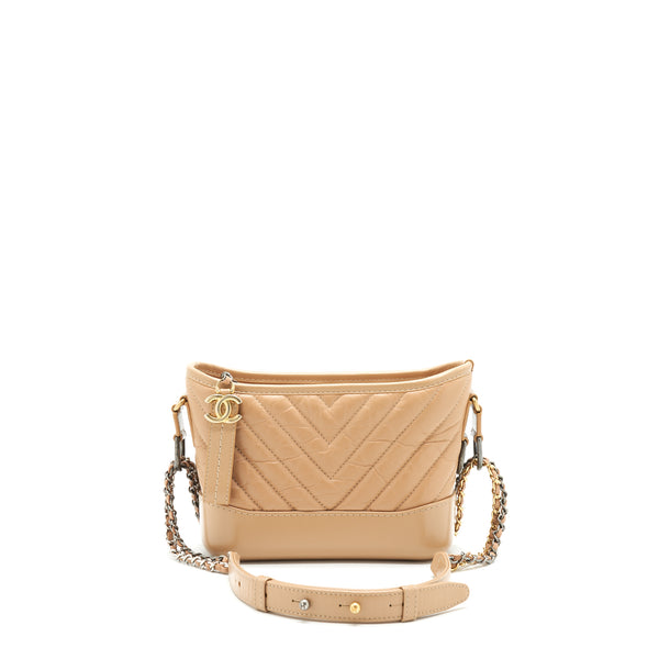 Chanel Gabrielle Hobo Small in Chevron Beige