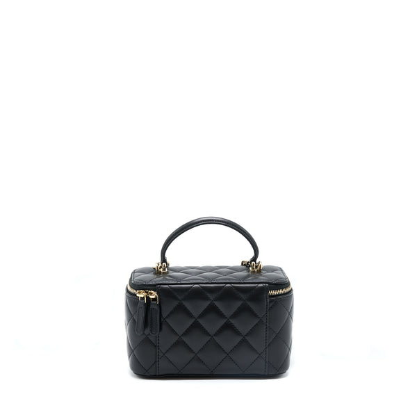 Chanel 22A Top Handle Long Vanity With Chain Lambskin Black LGHW (New Version)