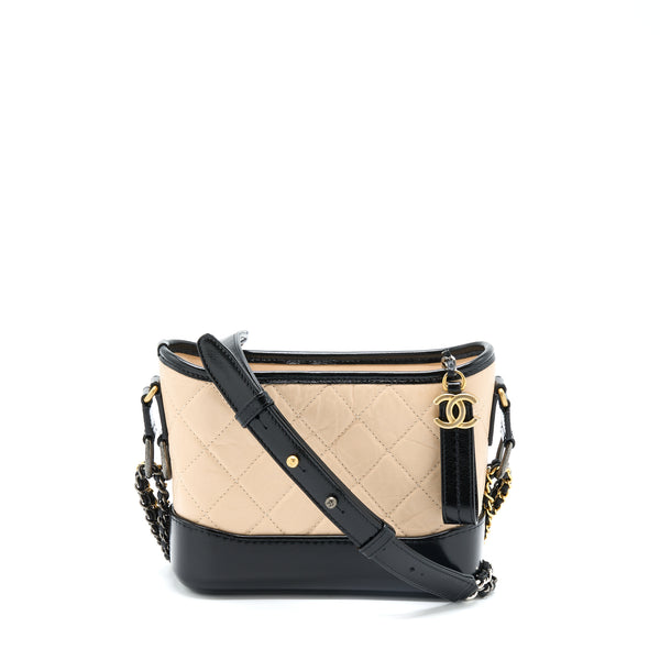 Chanel Small Gabrielle Hobo Bag Aged Calfskin Light Beige/Black Multicolour Hardware