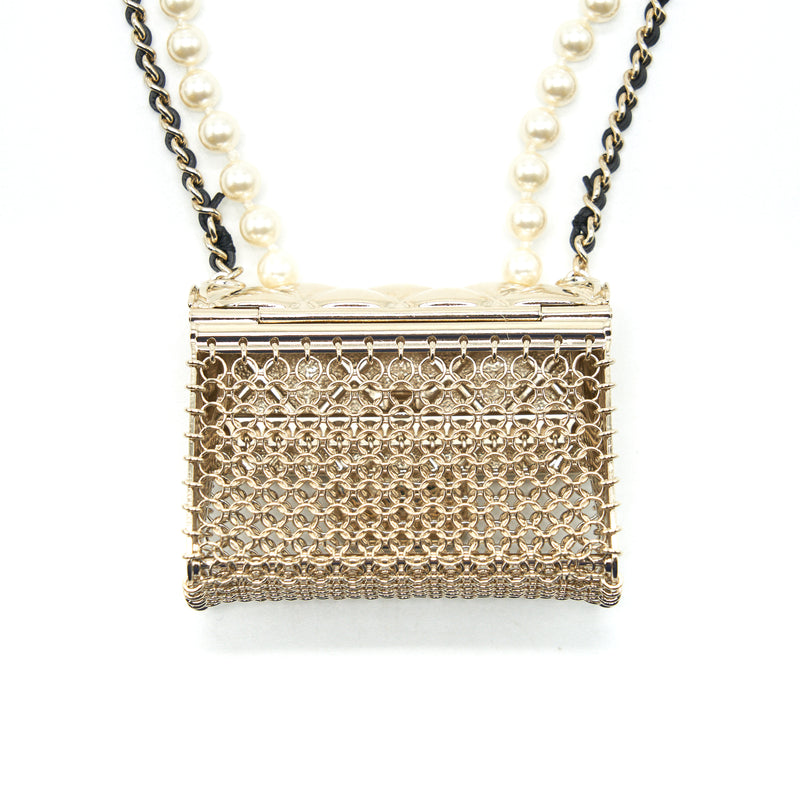 Chanel the long Necklace With Chain and Pearl