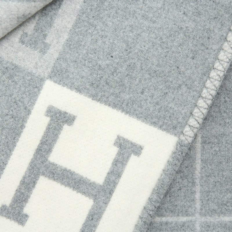 Hermes Avalon Throw Blanket Gris Clair