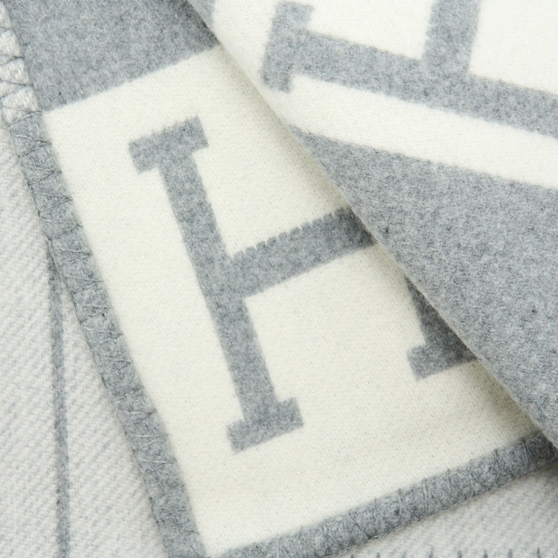 Hermes Avalon Throw Blanket Gris Clair