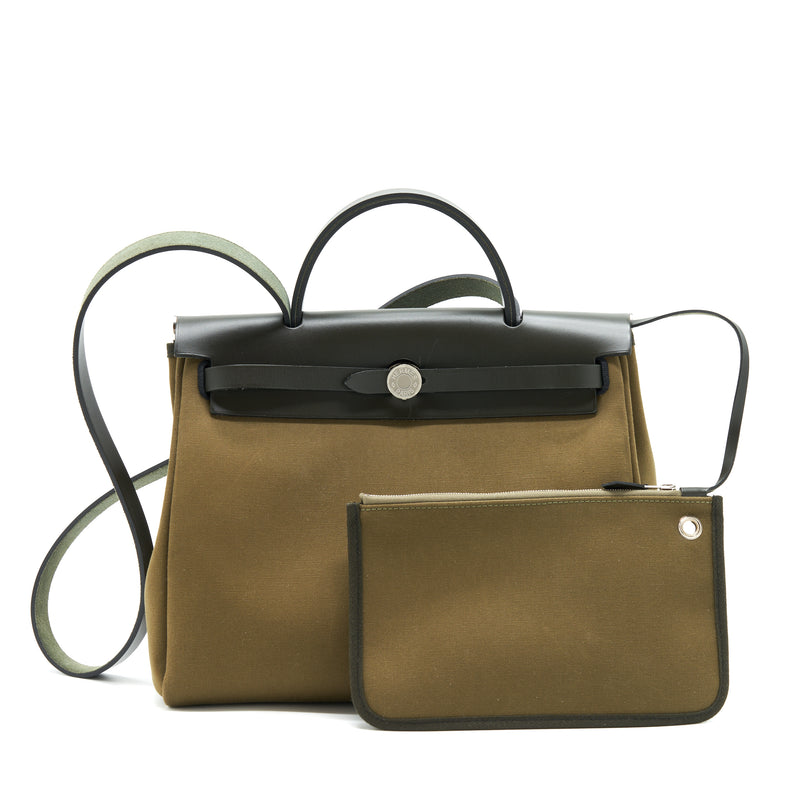 Hermes Herbag 31 Retourne Toile Officer Vert Olive/Khaki SHW Stamp Y