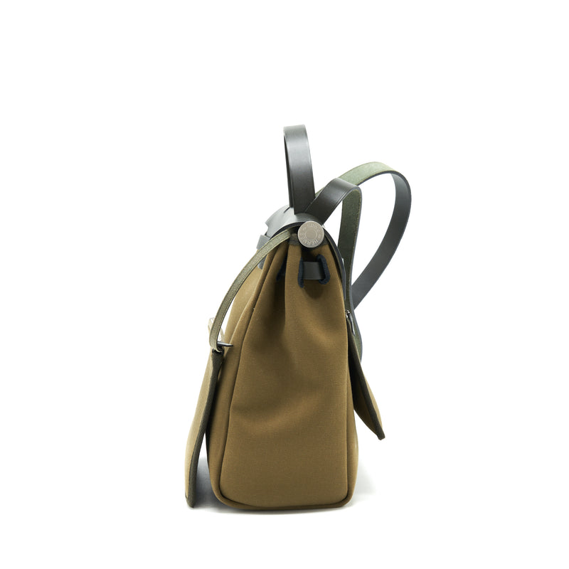 Hermes Herbag 31 Retourne Toile Officer Vert Olive/Khaki SHW Stamp Y