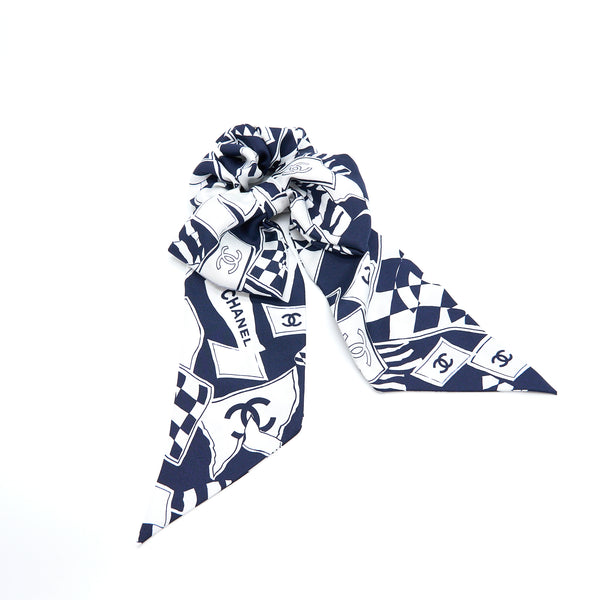Chanel 23C CC Logo Hair Tie Navy/White