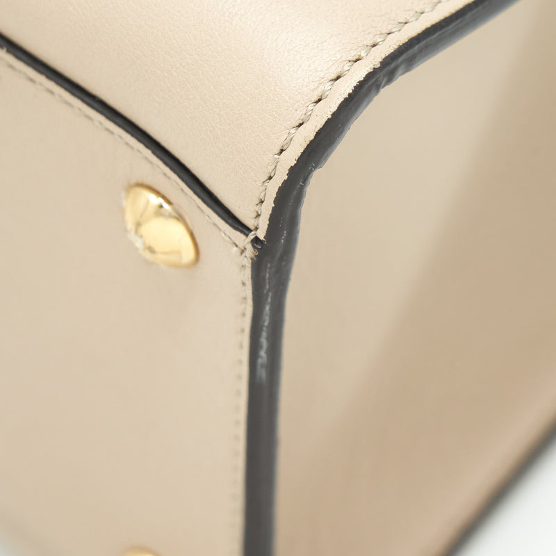 Fendi Peekaboo Iconic Essentially Beige GHW