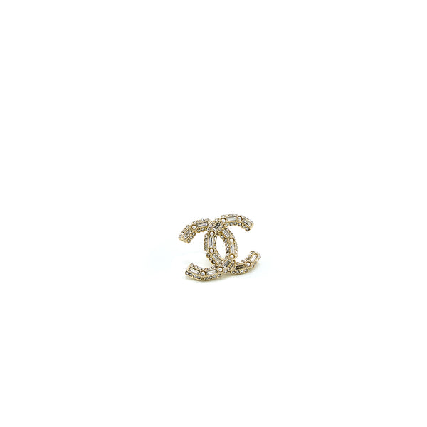 Chanel CC Logo Earring Pearl/Crystal Light Gold Tone