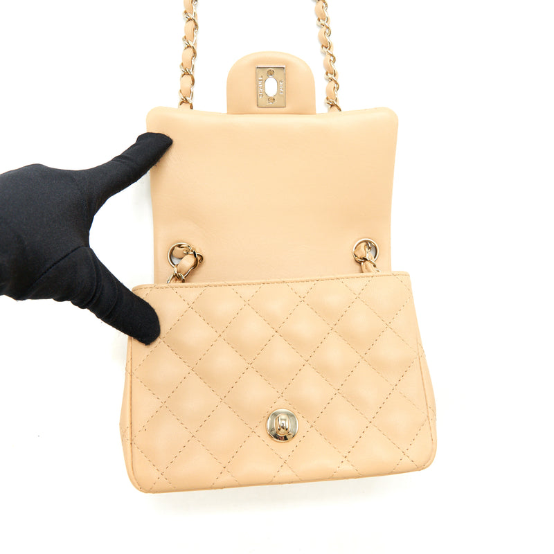 Chanel 22C Mini square flap Bag Lambskin beige LGHW(Microchip)