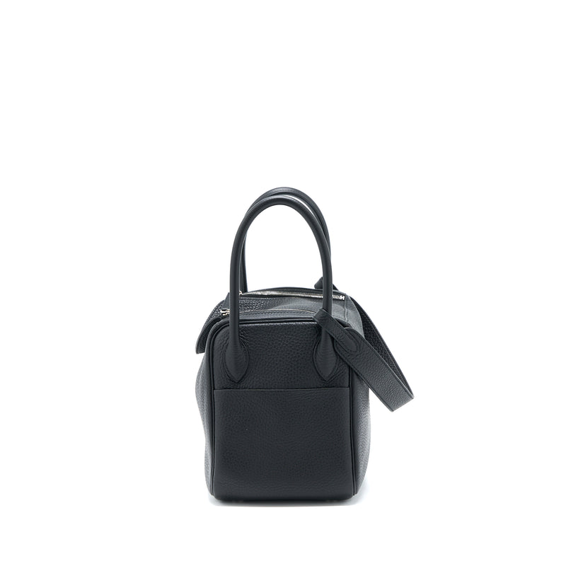 Hermes Lindy 26 Clemence Black SHW Stamp Y