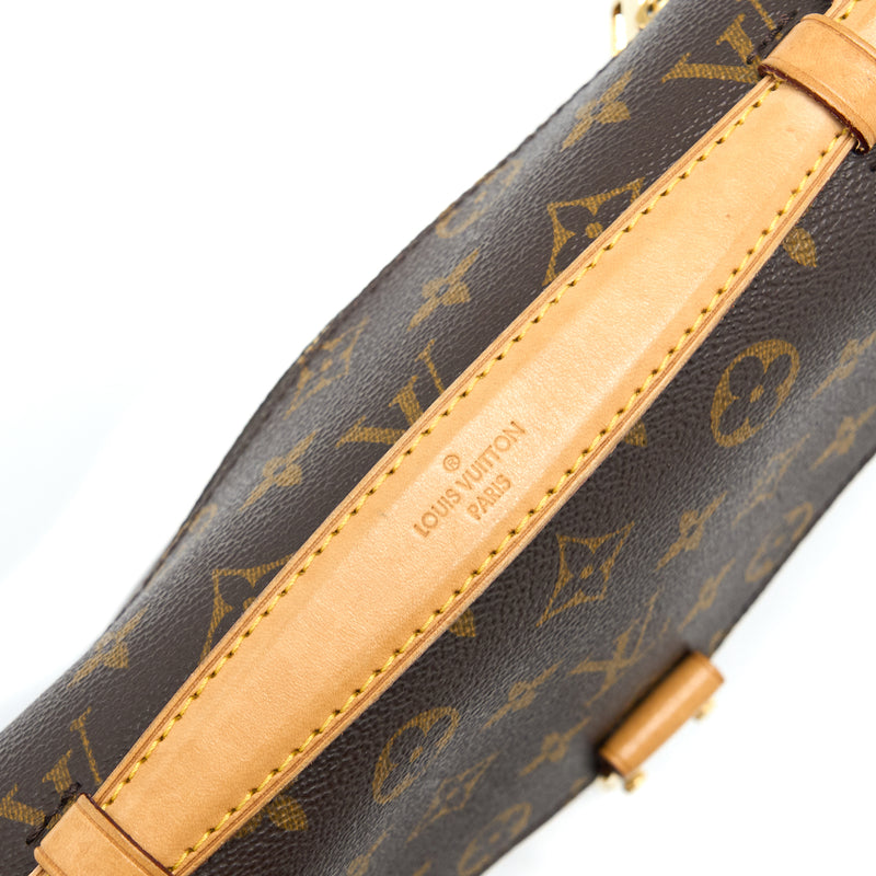 Louis Vuitton Pochette Metis Monogram Canvas GHW