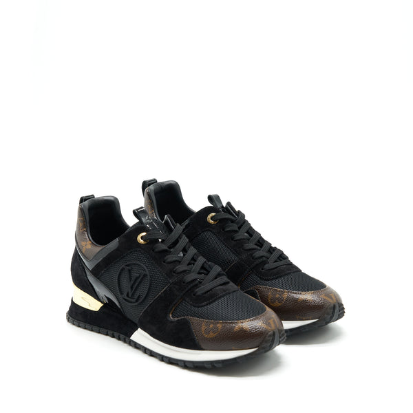 Louis Vuitton size 39.5 Run Away Sneakers Monogram