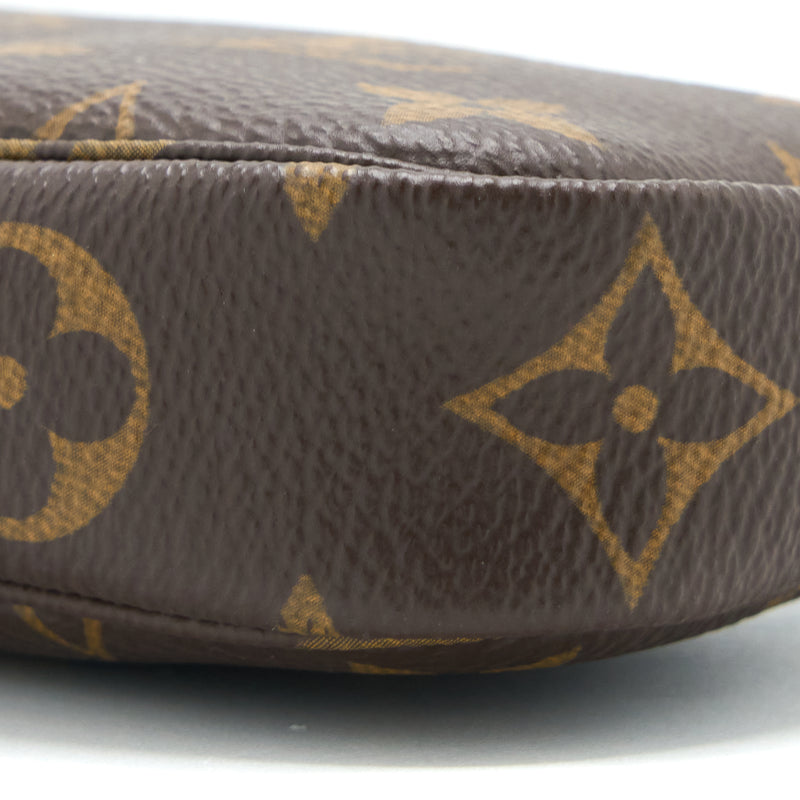 Louis Vuitton Mini Pochette Monogram Canvas GHW