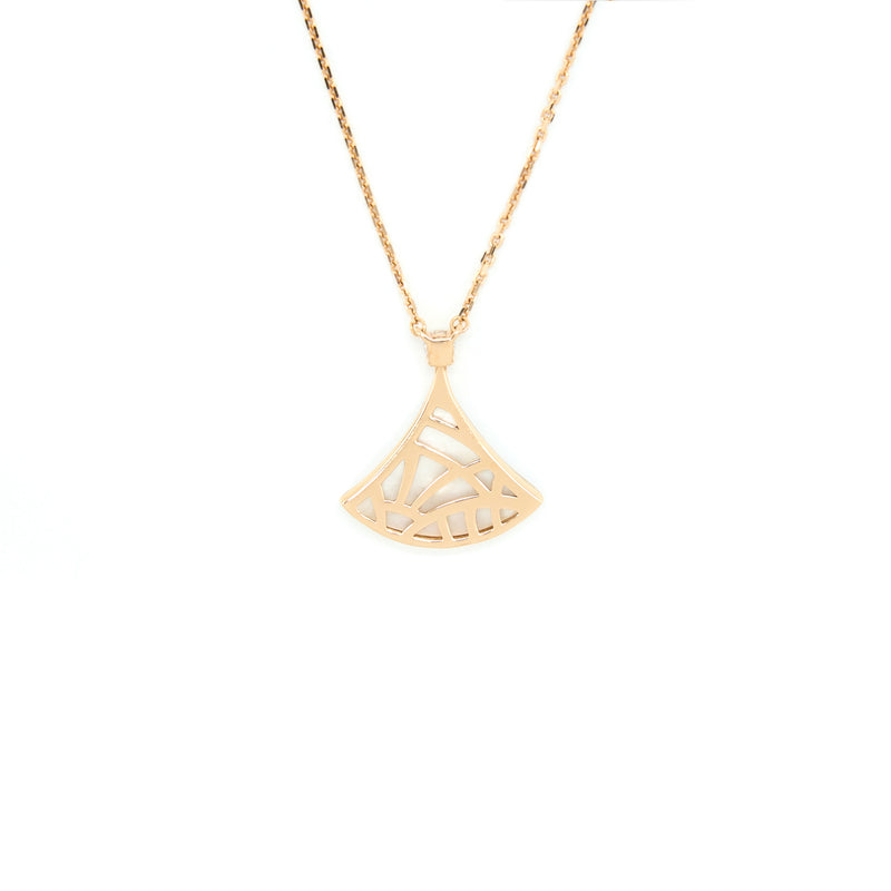 Bvlgari Diva’s Dream Necklace Mother Of Pearl With Diamond Rose Gold