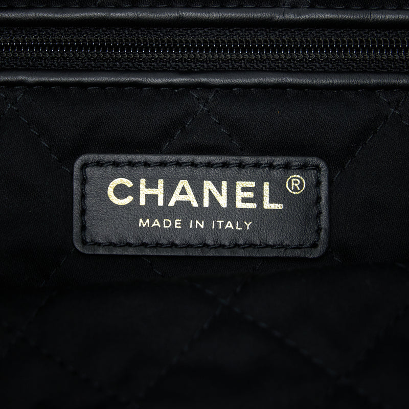 Chanel Small 22 Bag Shiny Calfskin Black GHW (Microchip)