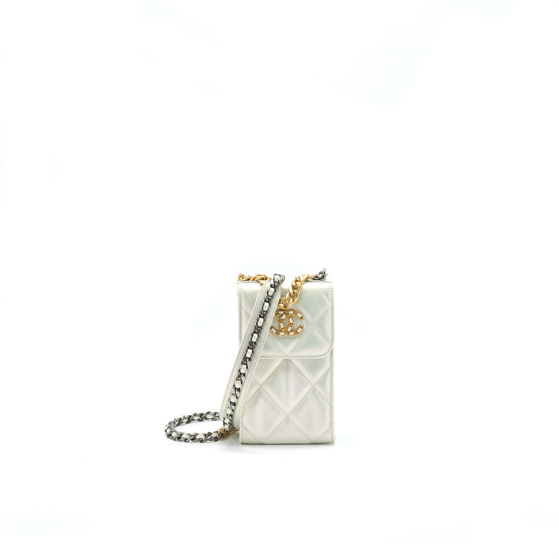 Chanel My Perfect Adjustable Chain Flap Bag Quilted Iridescent Caviar Mini  For Sale at 1stDibs