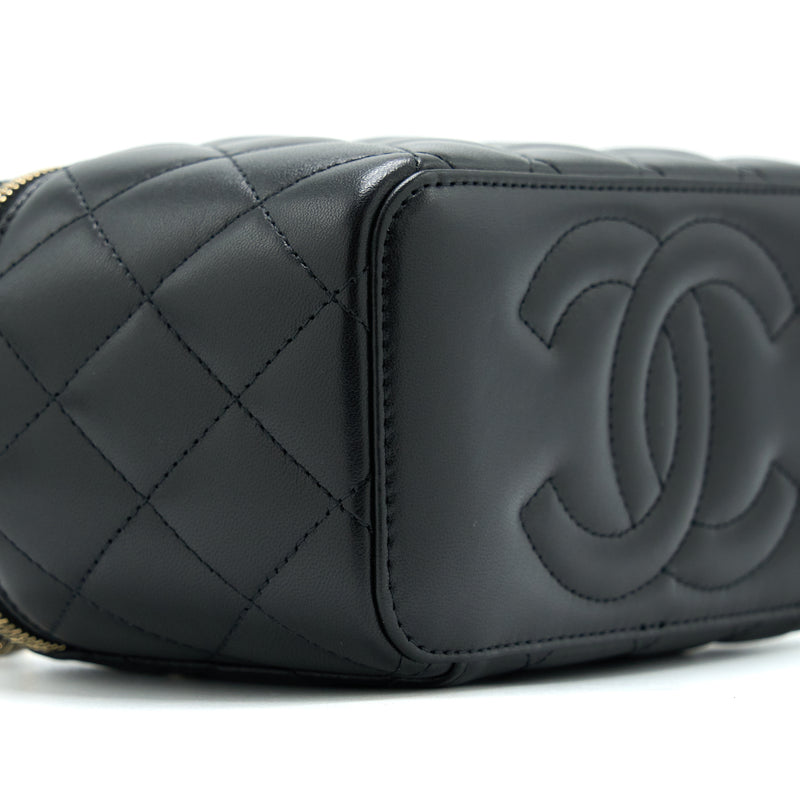 Chanel 22A Top Handle Long Vanity With Chain Lambskin Black LGHW (New Version)