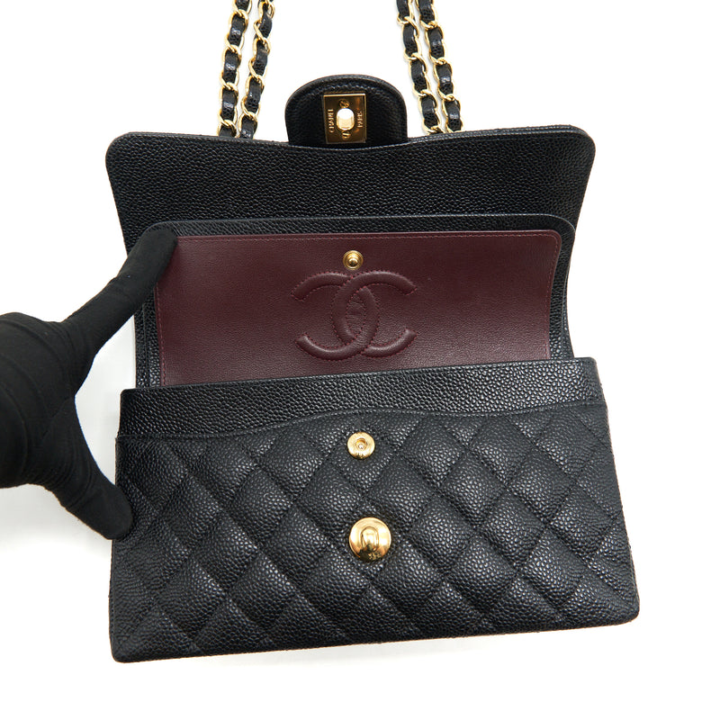 Chanel Small Classic Double Flap Caviar Black GHW