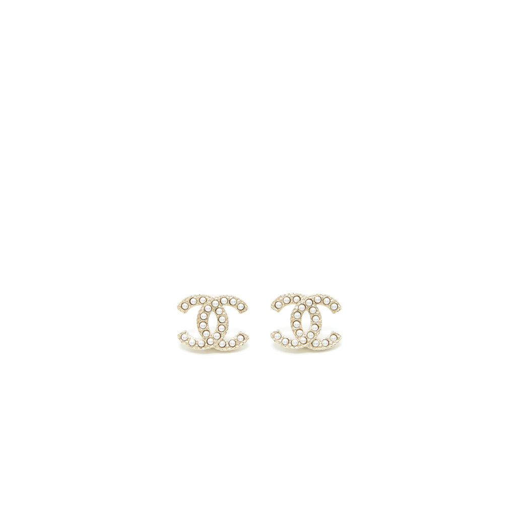 Chanel Earrings White Metal ref.572475 - Joli Closet