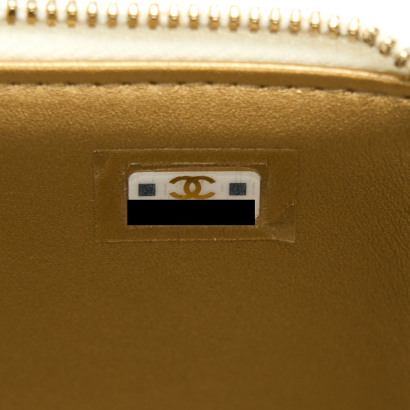 Chanel Pearl Crush Long Vanity Case Lambskin White Brushed GHW
