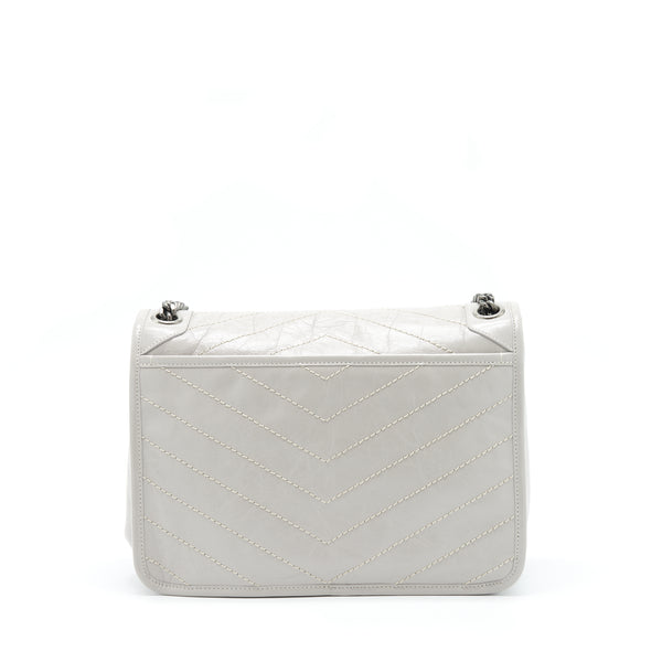Saint Laurent Medium Niki Bag Calfskin Light Grey With Ruthenium Hardware