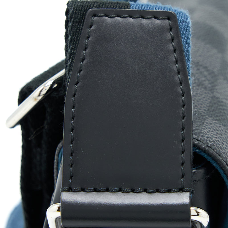 Louis Vuitton Messenger Bag Damier Graphite SHW