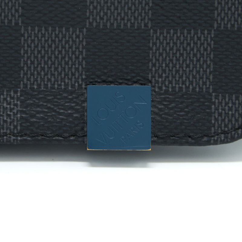 Louis Vuitton Messenger Bag Damier Graphite SHW