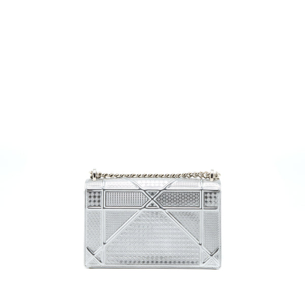 Dior Medium Diorma Bag In Metallic Silver SHW