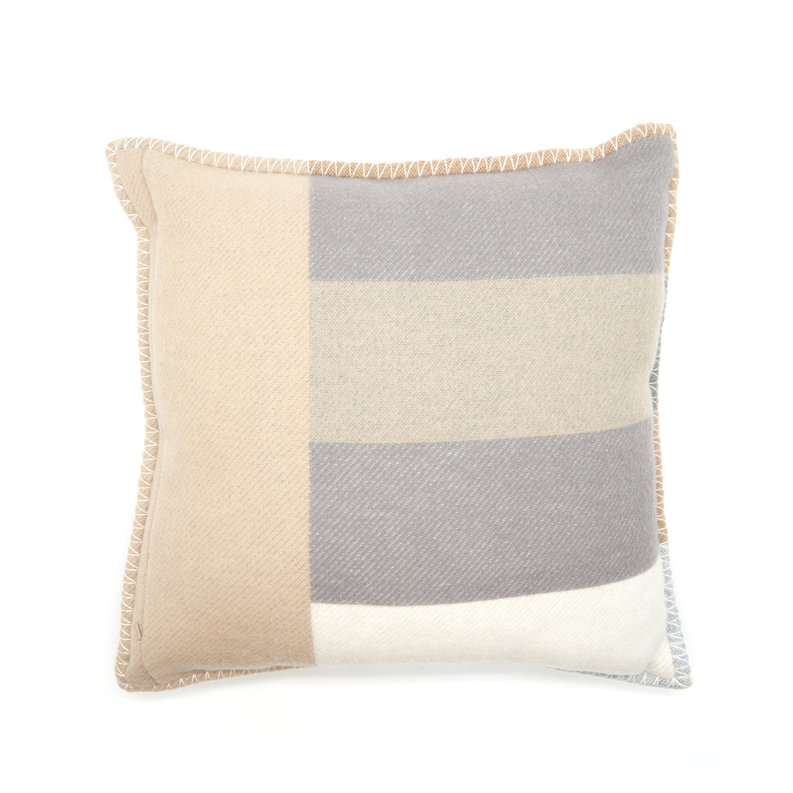 【極美品】 HERMES クッション H Casaque pillow ① Hermes H Casaque Pillow Sable/ Rcru