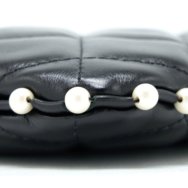 Chanel O-Case Pouch Pearl/Aged Calfskin Black LGHW